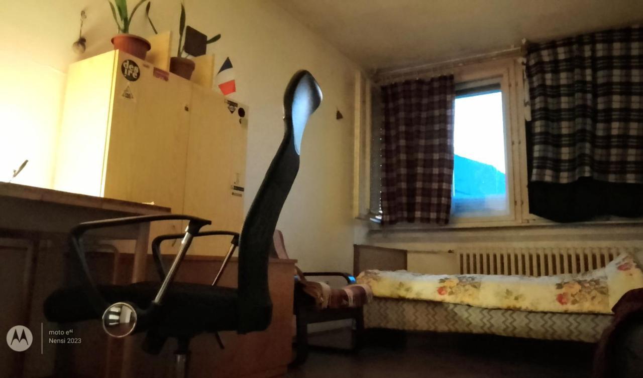 Men Who Knit Appartement Belgrado Buitenkant foto