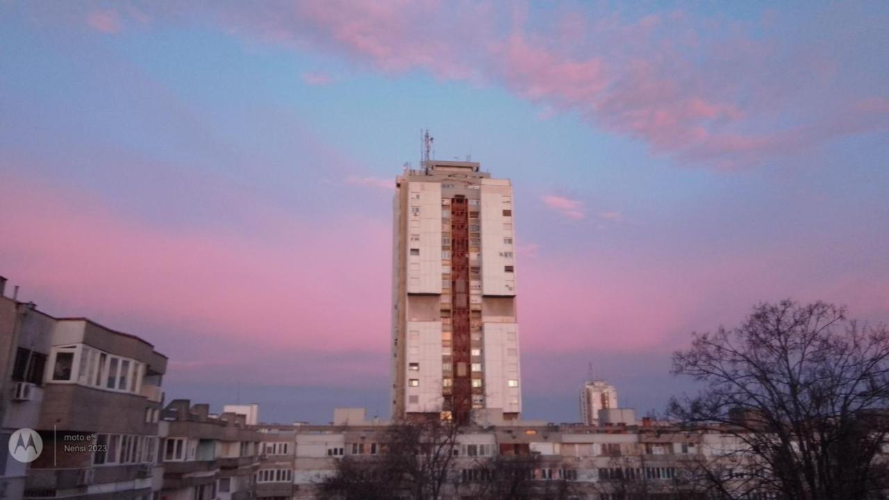 Men Who Knit Appartement Belgrado Buitenkant foto
