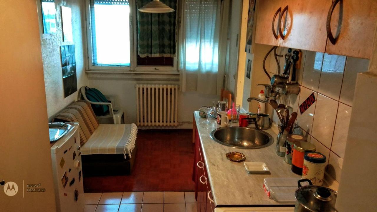 Men Who Knit Appartement Belgrado Buitenkant foto